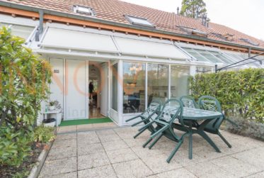 Maison contigüe à louer meublée